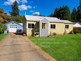 featured image of 2435 Se Crystal Lake Dr