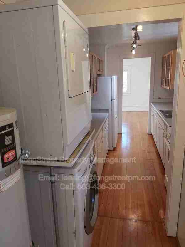 2435 Se Crystal Lake Dr - Photo 5 of 18