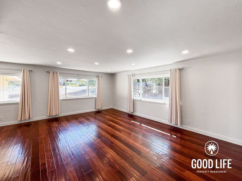 1921 Shire Dr - Photo 2 of 43