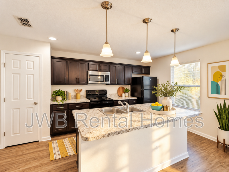 4587 Shelby Ave - Photo 3 of 12