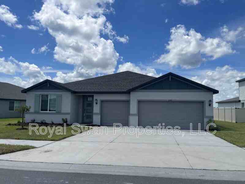 2016 Rosewood Dr - Photo 2 of 50