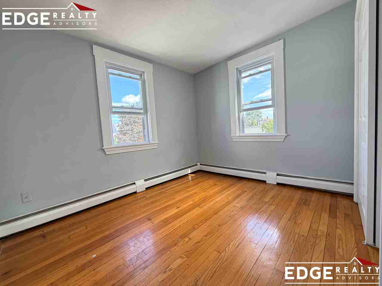 63 Clinton St #3 - Photo 4 of 10
