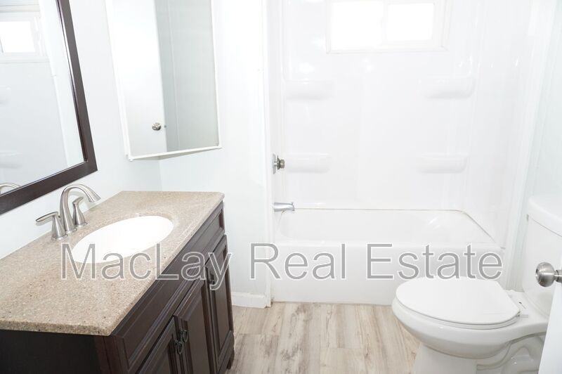 720 S 97th Pl - Photo 6 of 17