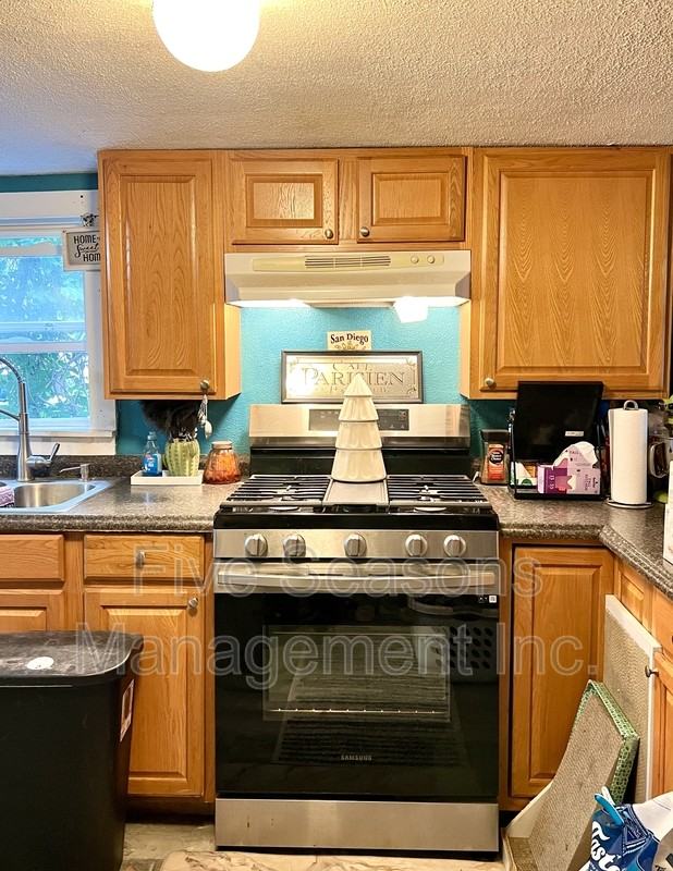 17 West St - Photo 4 of 16