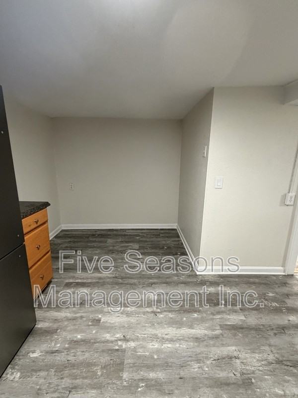 17 West St - Photo 5 of 16