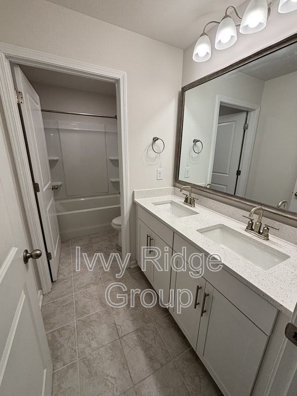 4867 Tacoma Dr - Photo 6 of 13