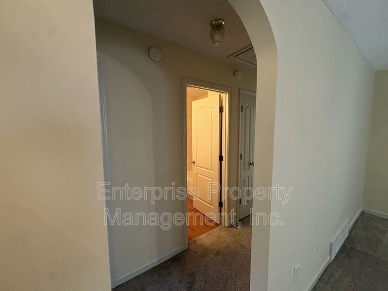 10127 Cross Valley Dr - Photo 6 of 26