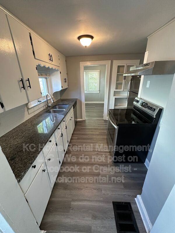 2915 Ne Jaudon St - Photo 6 of 24