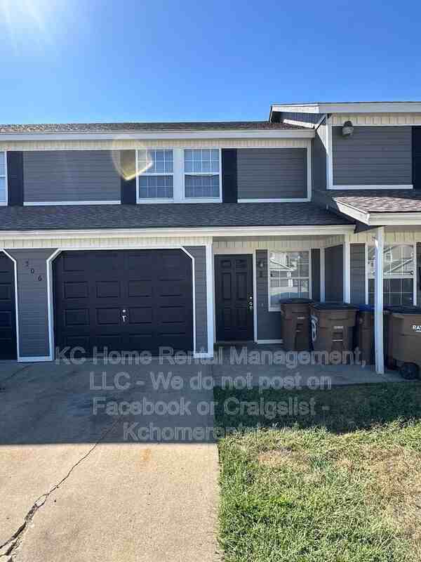 506 Sky Vue Dr Apt B #B - Photo 2 of 24