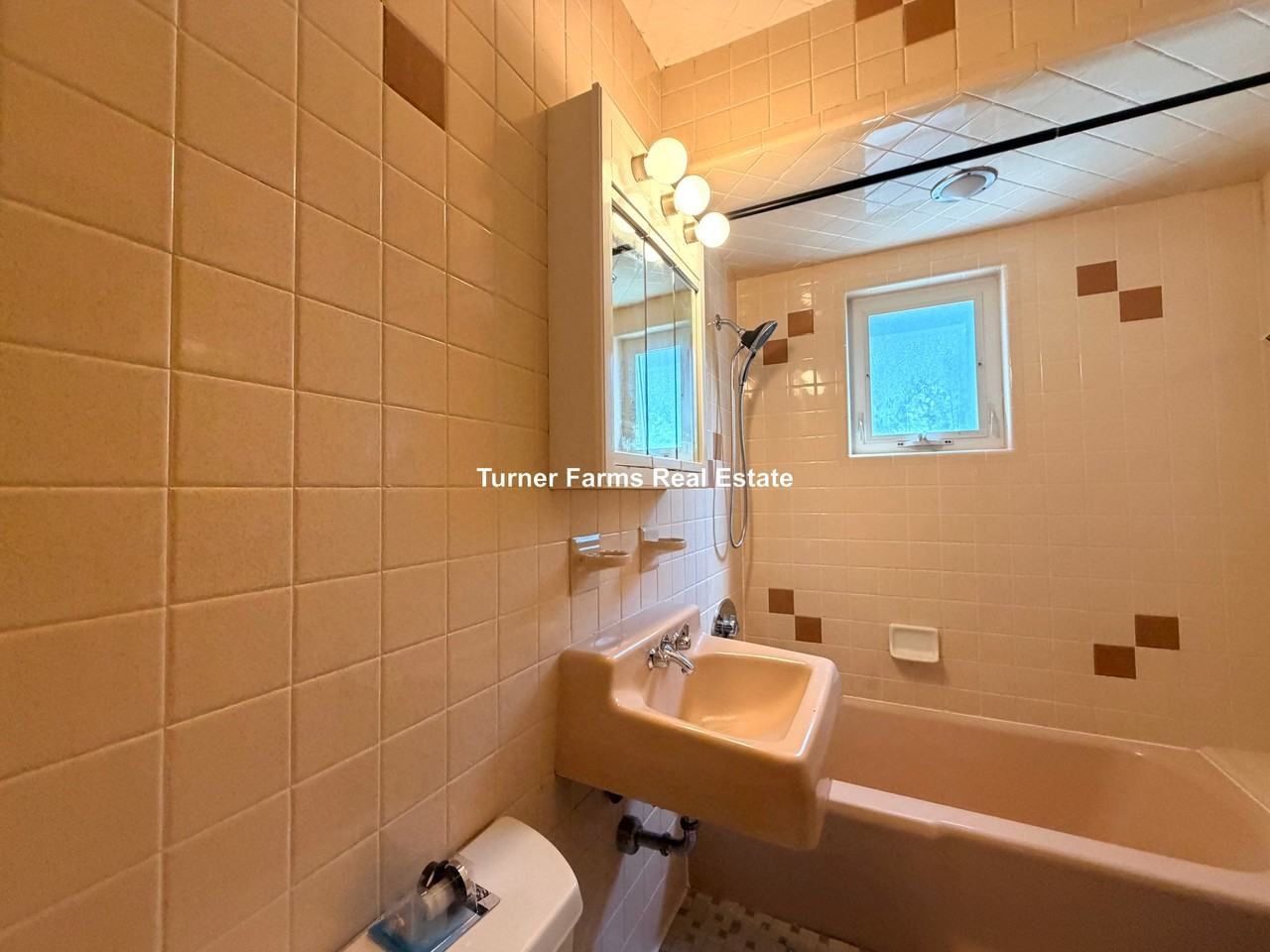 Dearborn St #1 - Photo 7 of 22