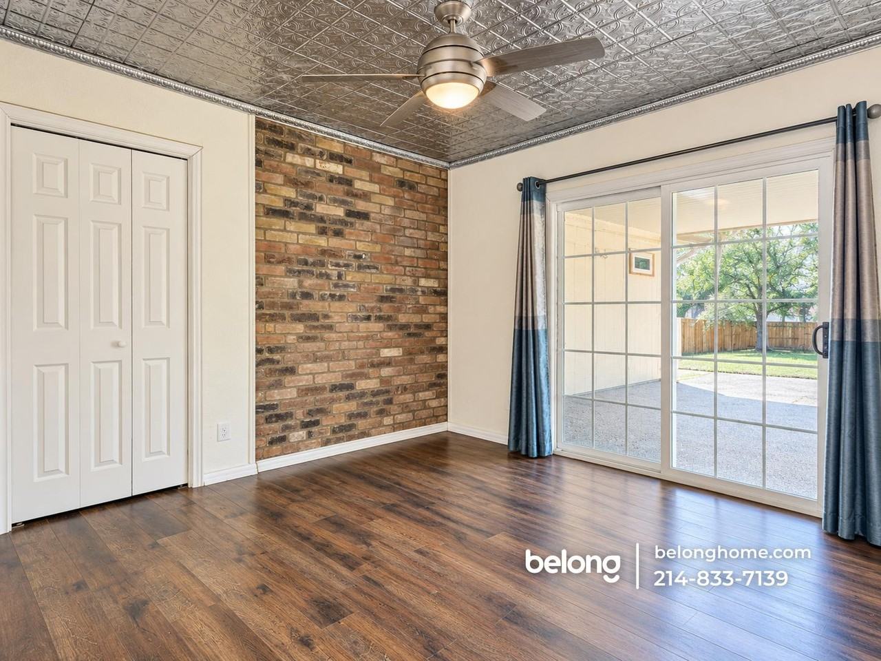 1406 N Trail Dr - Photo 6 of 14