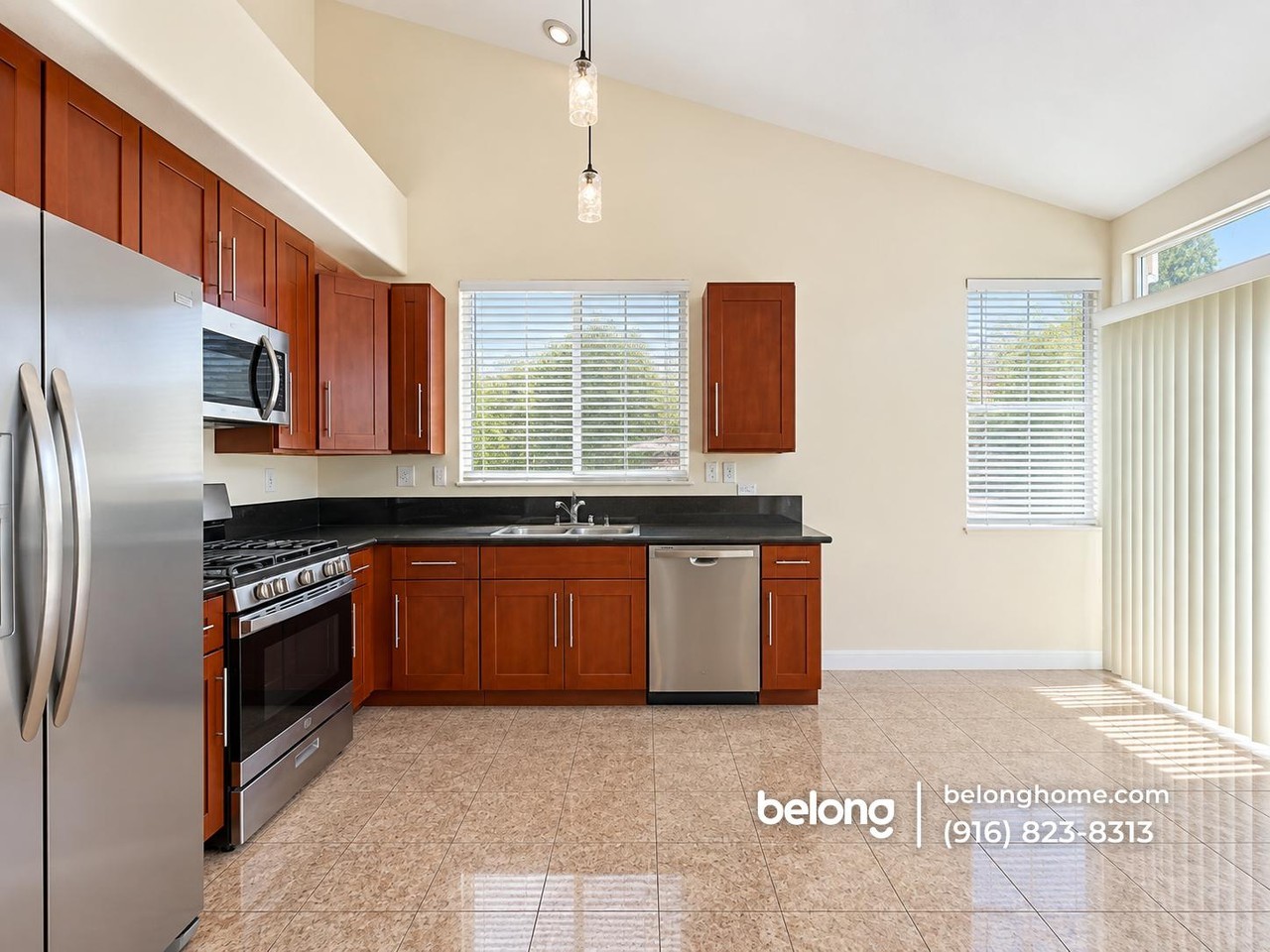 1301 Potrero Cir - Photo 3 of 12