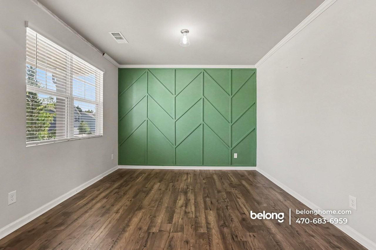 4337 Montberry Ln - Photo 6 of 18
