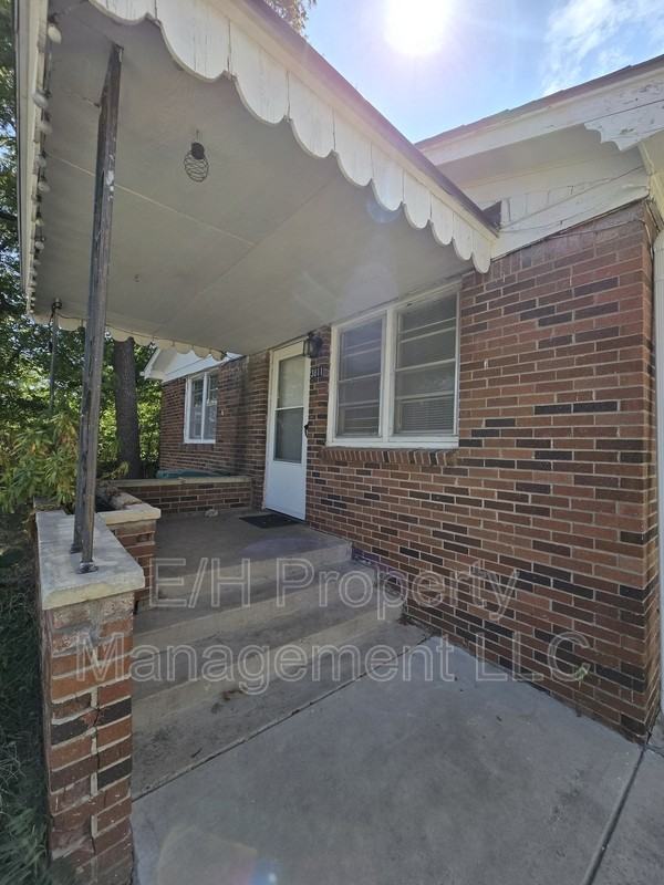 3811 E Zimmerly St - Photo 2 of 18