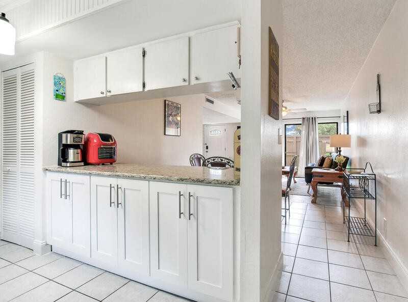 8645 Lake Isle Dr - Photo 7 of 50