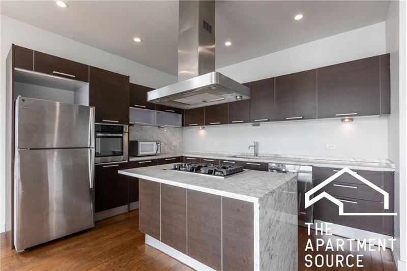 2503 W Fullerton Ave #1F - Photo 2 of 26