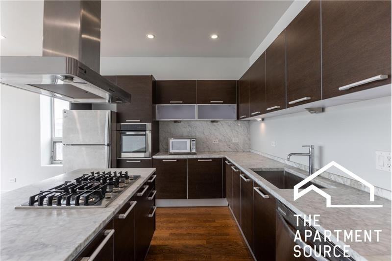 2503 W Fullerton Ave #1F - Photo 3 of 26