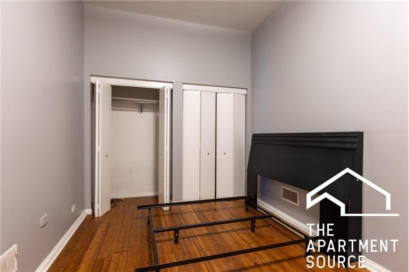 646 N Damen Ave #1 - Photo 6 of 14