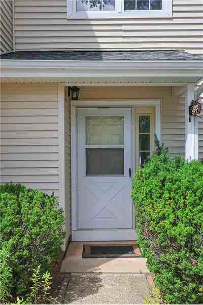 44 Whitby Cir - Photo 6 of 38
