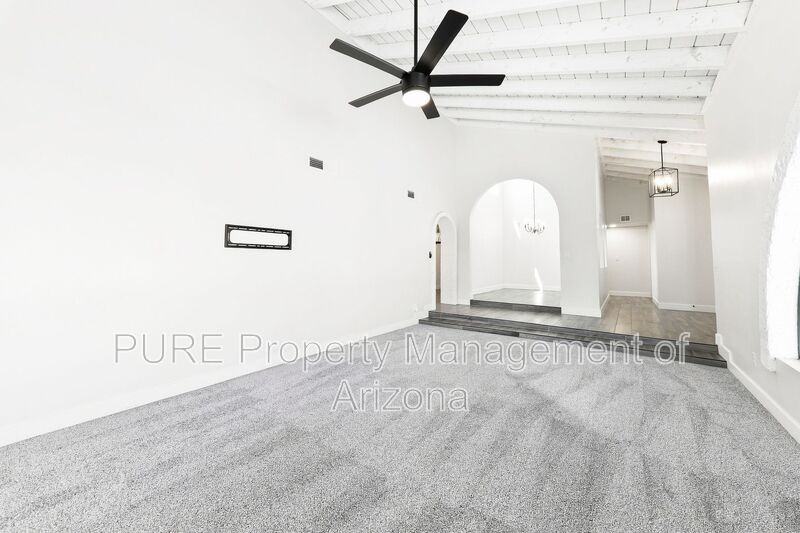 7218 E Harmont Dr - Photo 5 of 21