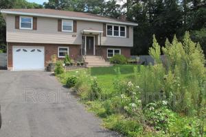 featured image of 18 Ethel Dr