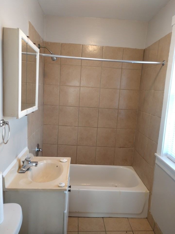 4248 West Hirsch Street #2 - Photo 6 of 14