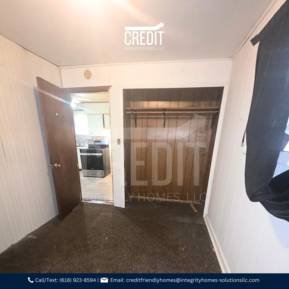 1021 Maple St - Photo 4 of 8