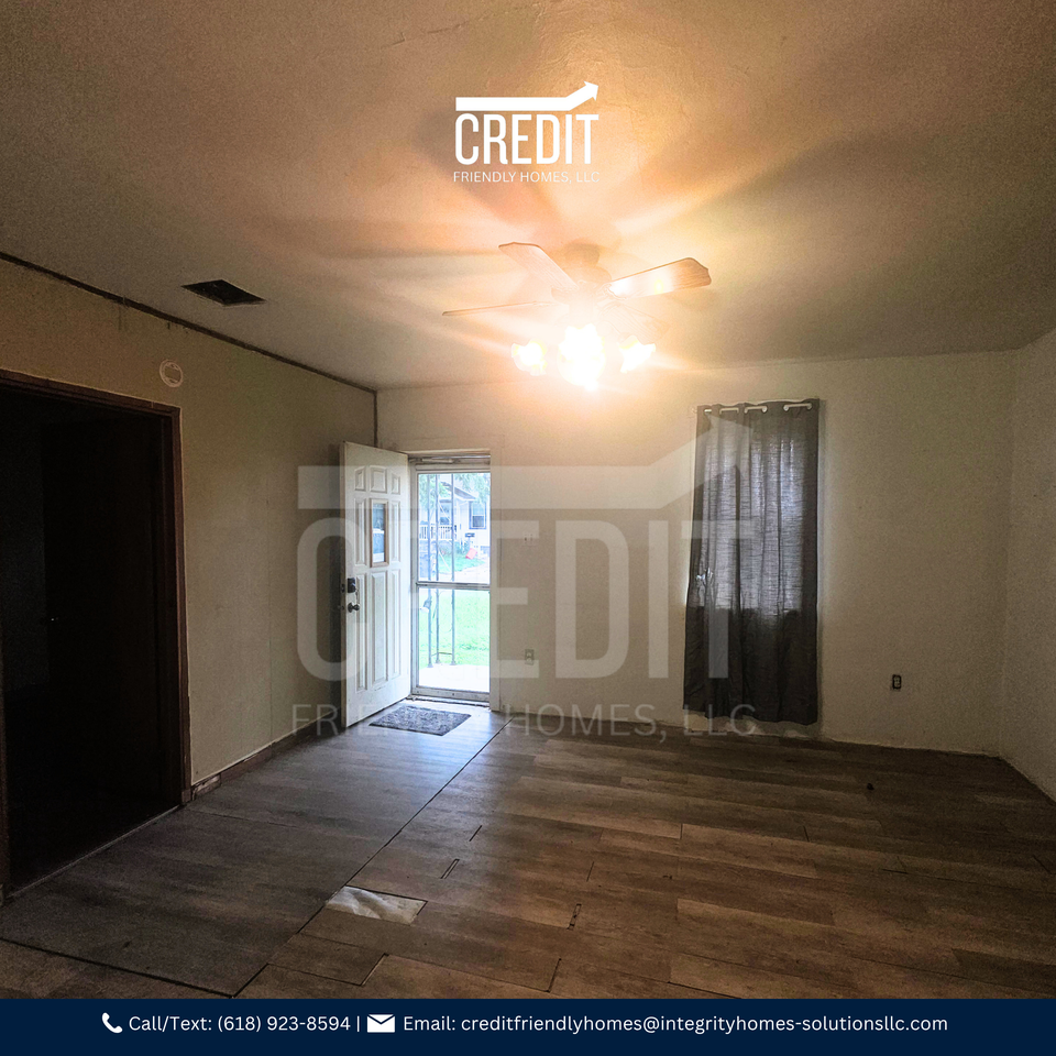 1021 Maple St - Photo 6 of 8