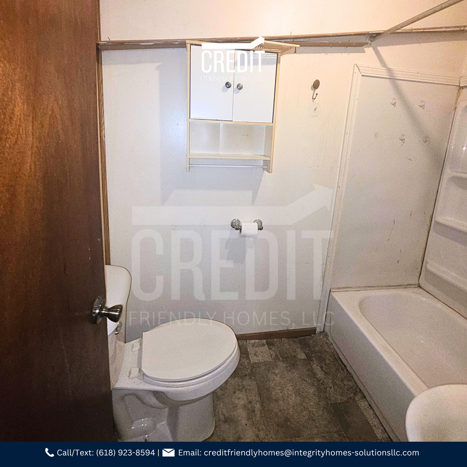 1021 Maple St - Photo 7 of 8