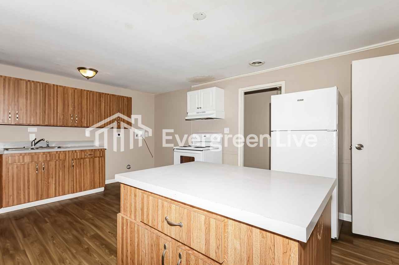 5585 Brandt Pike - Photo 6 of 15