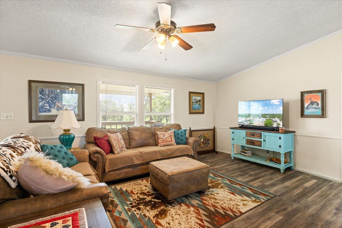 2509 County Road 226 - Photo 4 of 19
