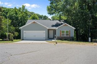135 Tyrus Ln - Photo 1 of 1