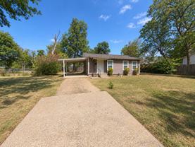 800 Circle Dr - Photo 1 of 1