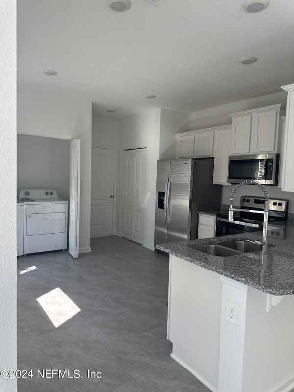 443 Talulla Trl - Photo 3 of 8