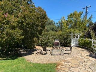 2061 Los Encinos Rd - Photo 5 of 25