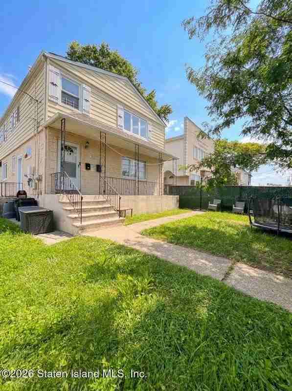 2309 Hylan Blvd ##2 - Photo 2 of 8