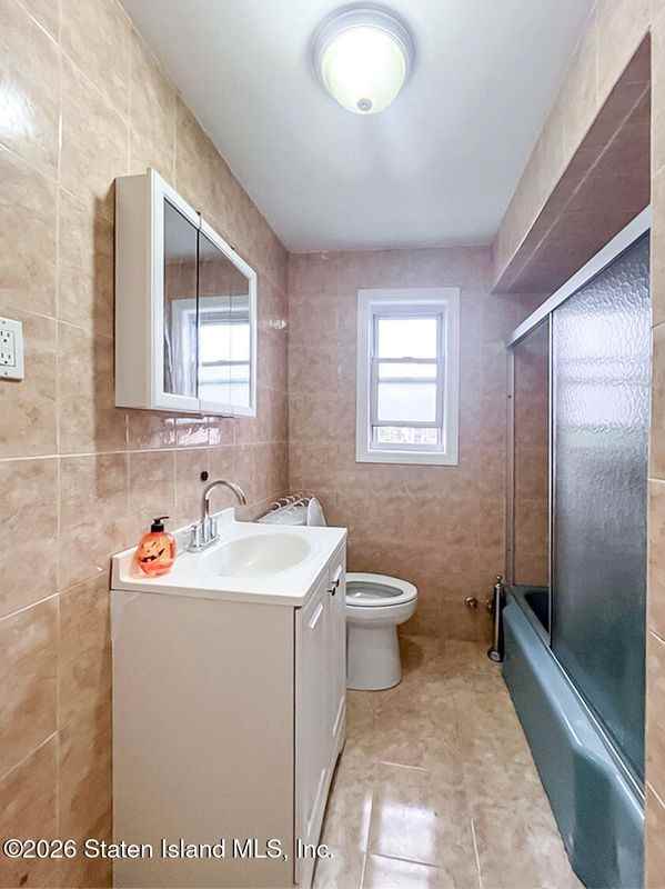 2309 Hylan Blvd ##2 - Photo 7 of 8