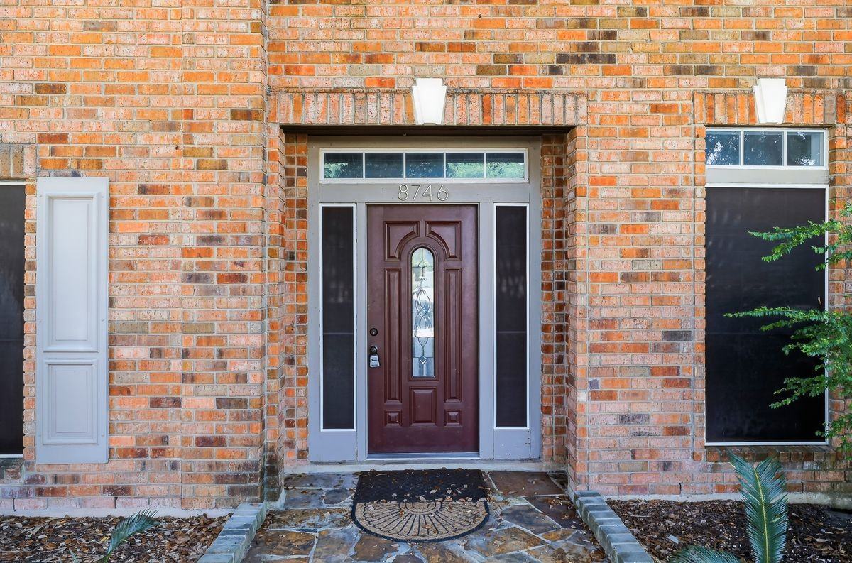 8746 London Hts - Photo 2 of 29
