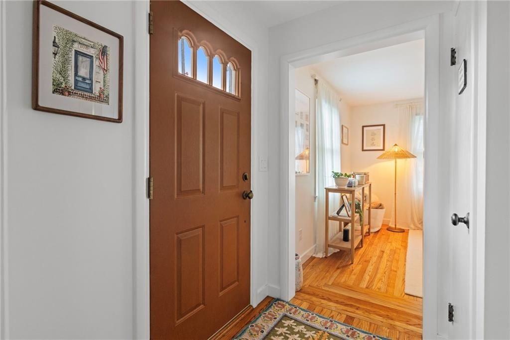 7 Beach Ave - Photo 2 of 48