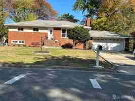 featured image of 1471 Thomas Ave