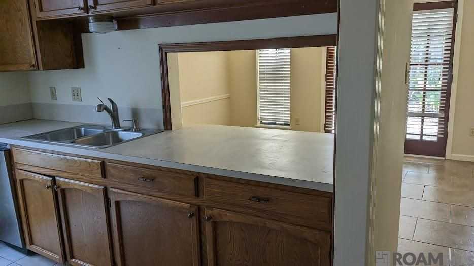 332 Heatherwood Dr - Photo 7 of 20