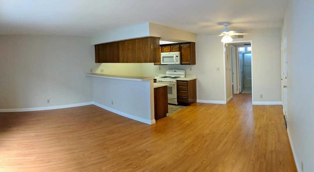 229 West Tujunga - Photo 3 of 33