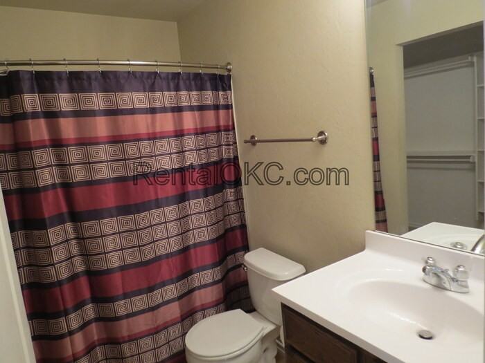4629 Se 78th St - Photo 6 of 13