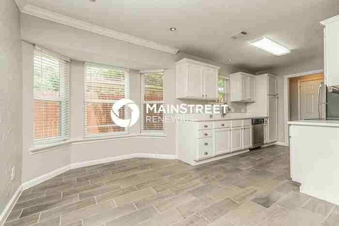 6400 Avanti Dr - Photo 6 of 16