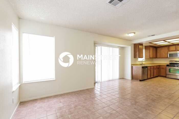 376 Manzanita St - Photo 7 of 17