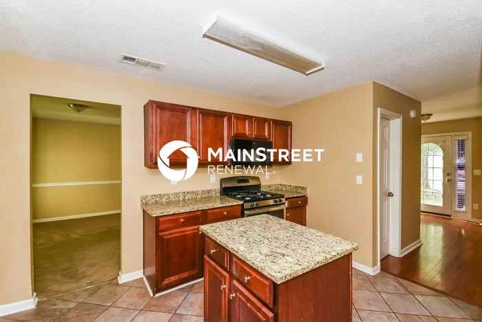 7416 Petal Pl - Photo 7 of 17