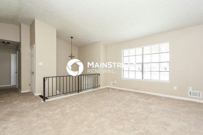 7335 Buck Creek Dr - Photo 3 of 15