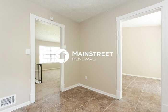 7335 Buck Creek Dr - Photo 5 of 15
