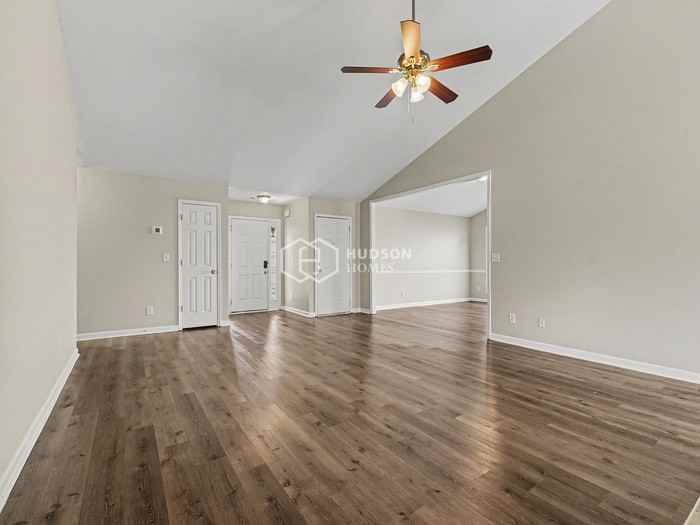803 Creek Bottom Rd - Photo 4 of 22