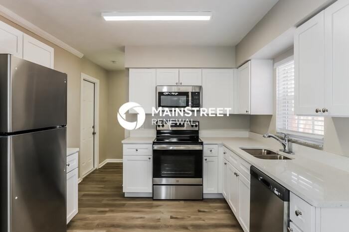 3813 W Elmwood Ter - Photo 7 of 16